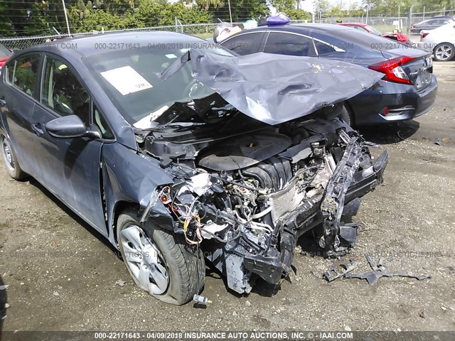 KNAFK4A62G5586290 - 2016 KIA FORTE LX BLUE photo 6