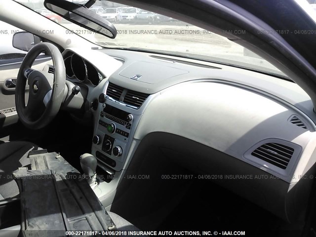 1G1ZA5E06AF216078 - 2010 CHEVROLET MALIBU LS GRAY photo 5