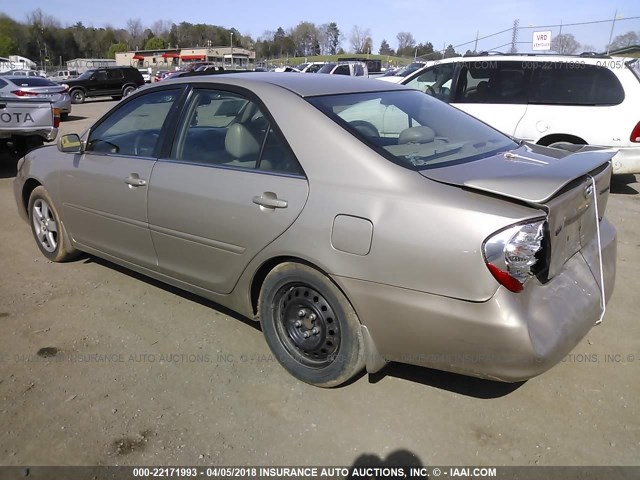 4T1BF32K43U058533 - 2003 TOYOTA CAMRY LE/XLE/SE ოქროსფერი ფოტო 3