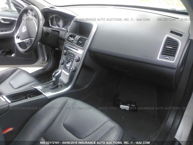 YV4902DZ9E2505829 - 2014 VOLVO XC60 T6 GRAY photo 5