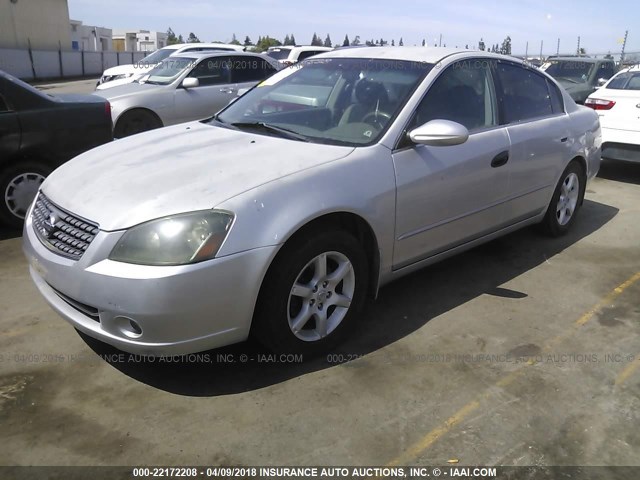 1N4AL11DX5C294179 - 2005 NISSAN ALTIMA S/SL GRAY photo 2