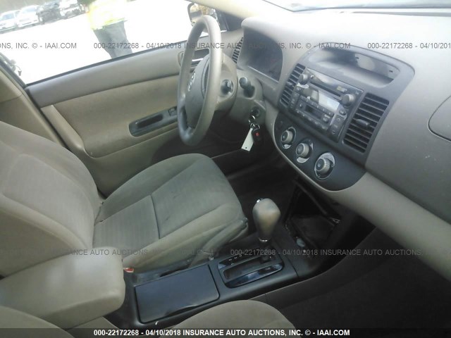4T1BE32K75U409702 - 2005 TOYOTA CAMRY LE/XLE/SE 黑色 照片 5