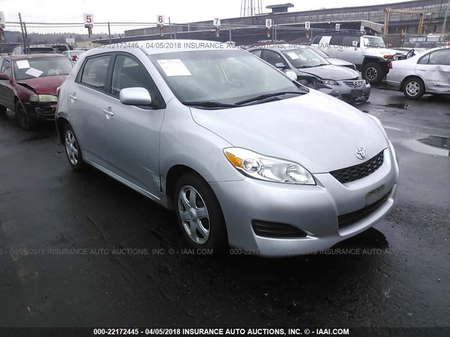 2T1KU4EEXAC206653 - 2010 TOYOTA COROLLA MATRIX  SILVER photo 1