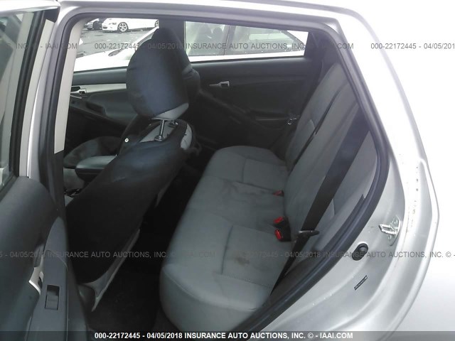 2T1KU4EEXAC206653 - 2010 TOYOTA COROLLA MATRIX  SILVER photo 8