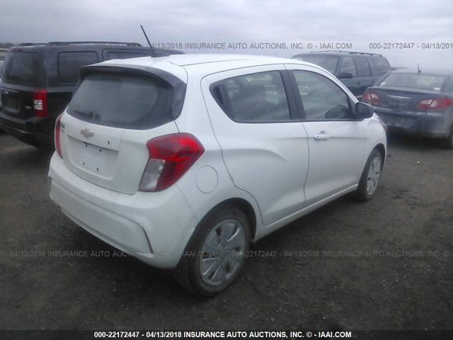 KL8CB6SA6JC424176 - 2018 CHEVROLET SPARK LS WHITE photo 4