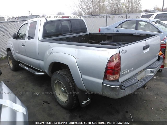 5TEUX42N05Z013190 - 2005 TOYOTA TACOMA ACCESS CAB SILVER photo 3