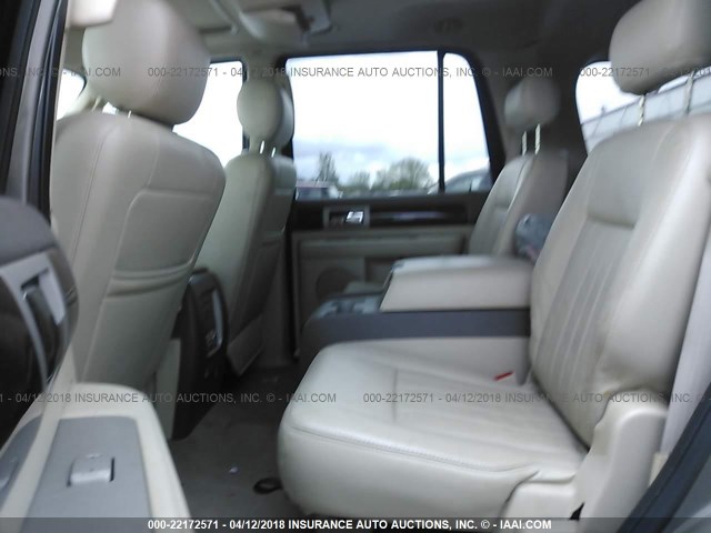 5LMFU28R54LJ37767 - 2004 LINCOLN NAVIGATOR GRAY photo 8