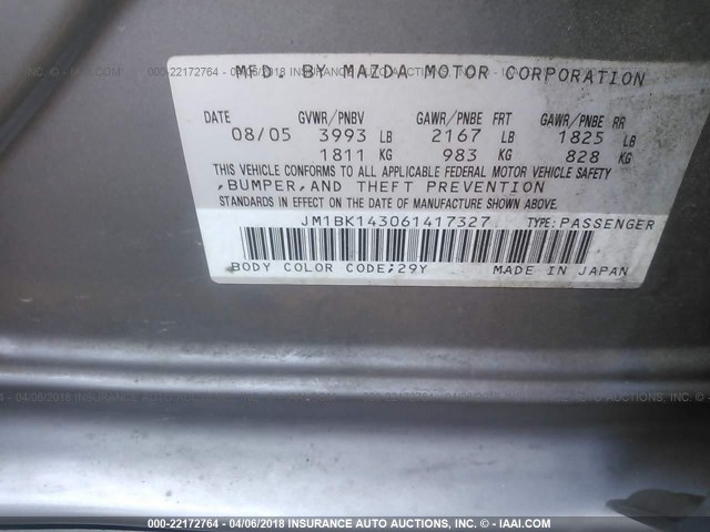 JM1BK143061417327 - 2006 MAZDA 3 HATCHBACK GRAY photo 9