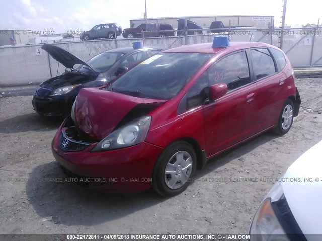 JHMGE8H30DC065771 - 2013 HONDA FIT RED photo 2