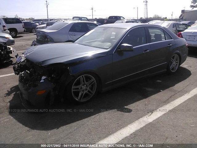 WDDHF7CB6BA383484 - 2011 MERCEDES-BENZ E 550 GRAY photo 2