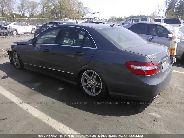 WDDHF7CB6BA383484 - 2011 MERCEDES-BENZ E 550 GRAY photo 3