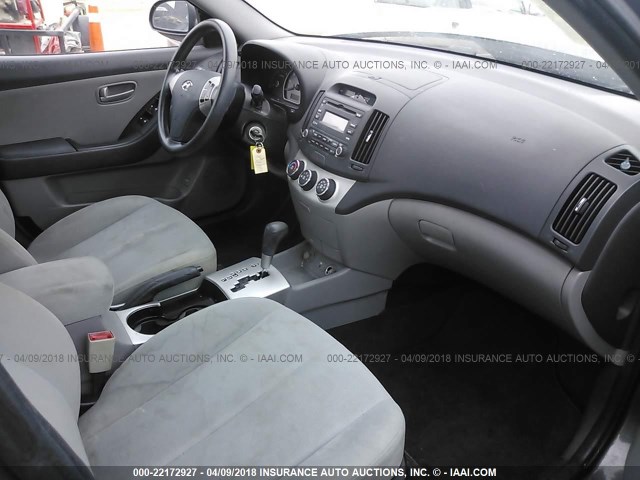 KMHDU46D09U636183 - 2009 HYUNDAI ELANTRA GLS/SE GRAY photo 5