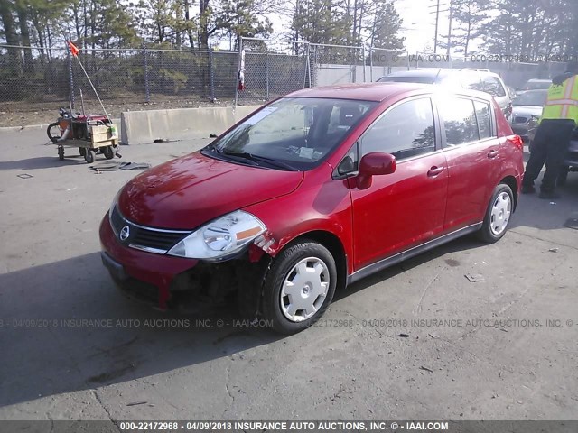 3N1BC13E09L394602 - 2009 NISSAN VERSA S/SL RED photo 2
