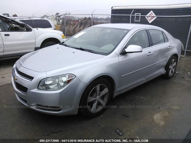 1G1ZC5E16BF246041 - 2011 CHEVROLET MALIBU 1LT SILVER photo 2