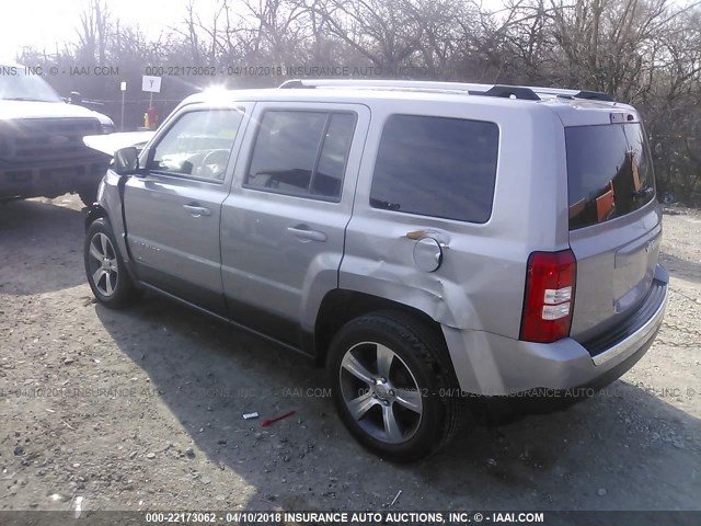 1C4NJPFA6GD589232 - 2016 JEEP PATRIOT LATITUDE SILVER photo 3