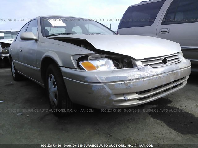 JT2BG22K1X0295496 - 1999 TOYOTA CAMRY LE/XLE GOLD photo 6