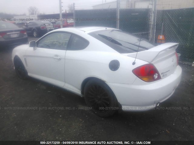 KMHHN65FX4U128373 - 2004 HYUNDAI TIBURON GT WHITE photo 3