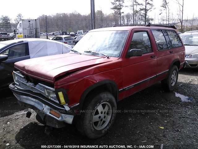 1GNDT13W8N2189143 - 1992 CHEVROLET BLAZER S10 RED photo 2