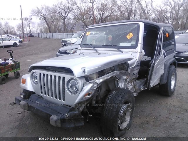 1J4FA49S85P314927 - 2005 JEEP WRANGLER / TJ SPORT SILVER photo 2