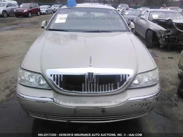 1LNHM81W14Y628368 - 2004 LINCOLN TOWN CAR EXECUTIVE/SIGNATURE BEIGE photo 6