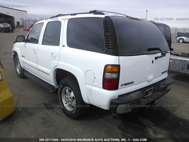 1GNEK13Z42J185710 - 2002 CHEVROLET TAHOE K1500 WHITE photo 3