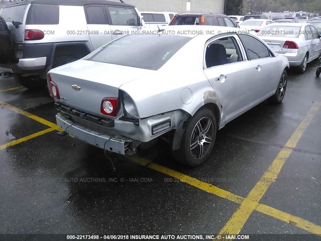 1G1ZB5EB0A4119856 - 2010 CHEVROLET MALIBU LS ვერცხლისფერი ფოტო 4