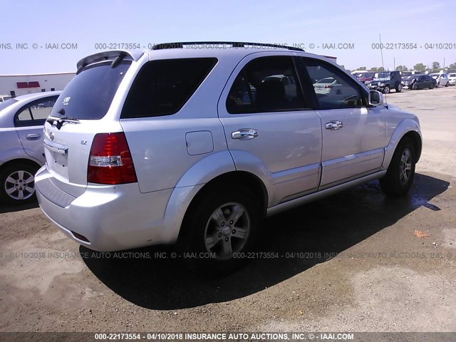 KNDJD736485796493 - 2008 KIA SORENTO EX/LX GRAY photo 4