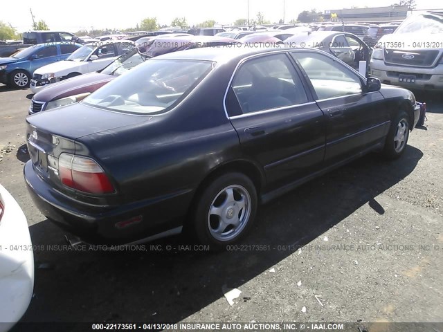 1HGCD5658TA013130 - 1996 HONDA ACCORD EX/EX-R BLACK photo 4