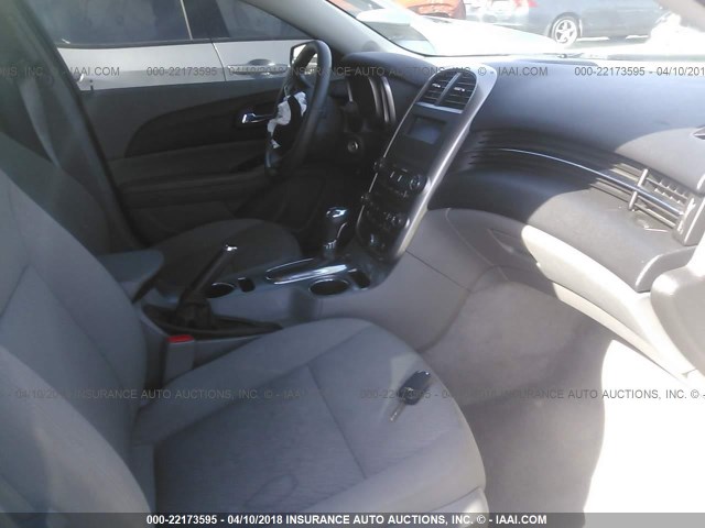 1G11B5SL4FF121857 - 2015 CHEVROLET MALIBU LS 白色 照片 5