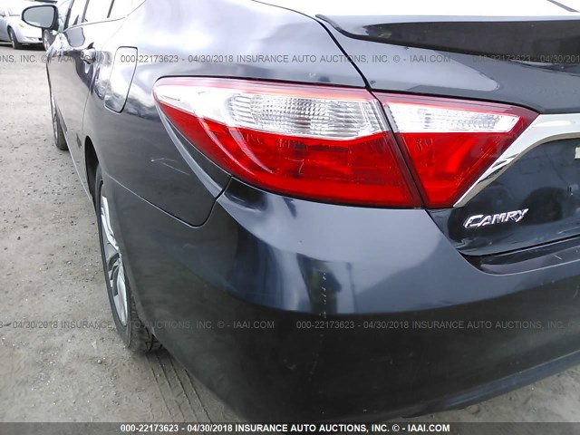 4T1BF1FK9FU101671 - 2015 TOYOTA CAMRY LE/XLE/SE/XSE შავი ფოტო 6