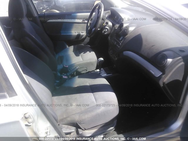 KL1TD5DE2BB134043 - 2011 CHEVROLET AVEO LS/LT 银色 照片 5
