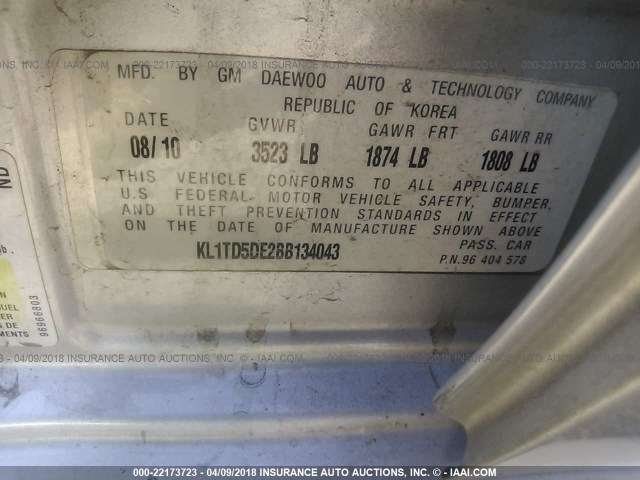 KL1TD5DE2BB134043 - 2011 CHEVROLET AVEO LS/LT 银色 照片 9