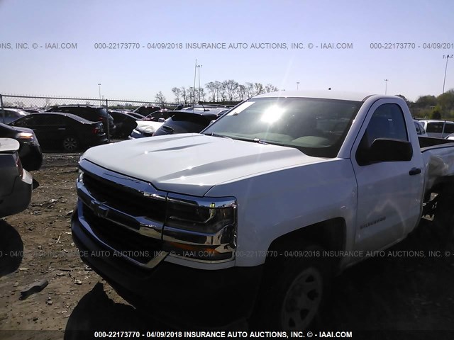 1GCNKNEH0HZ145493 - 2017 CHEVROLET SILVERADO K1500/K1500 LS WHITE photo 2