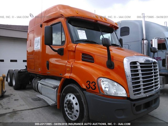 1FUJGHDV7CLBF5286 - 2012 FREIGHTLINER CASCADIA 113  Unknown photo 1