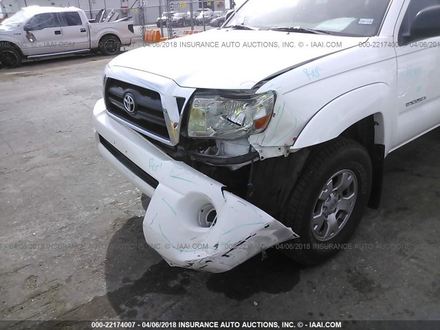 3TMJU62N48M060490 - 2008 TOYOTA TACOMA DOUBLE CAB PRERUNNER WHITE photo 6