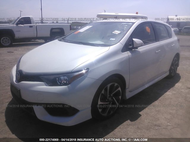 JTNKARJE0GJ510739 - 2016 TOYOTA SCION IM WHITE photo 2