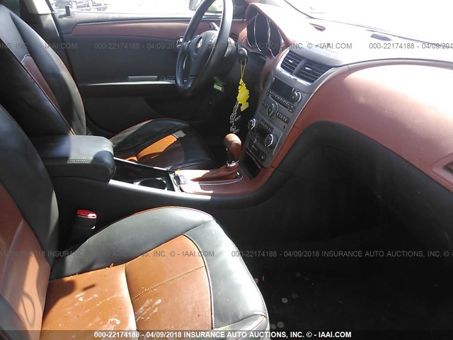 1G1ZK57B29F157084 - 2009 CHEVROLET MALIBU LTZ 灰色 照片 5