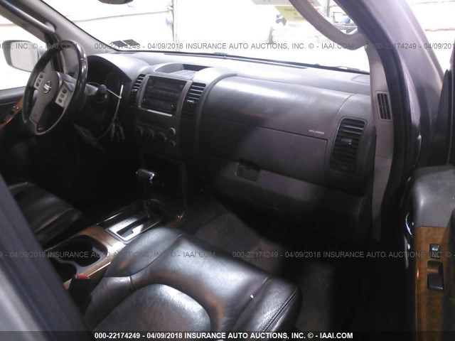 5N1AR18W16C659510 - 2006 NISSAN PATHFINDER LE/SE/XE SILVER photo 5