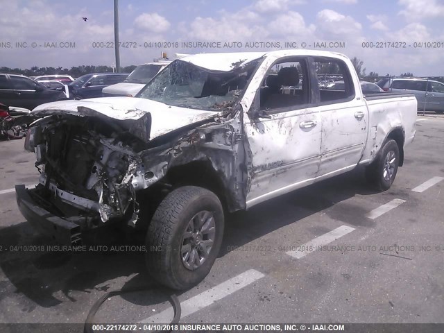 5TBET34185S486989 - 2005 TOYOTA TUNDRA DOUBLE CAB SR5 WHITE photo 2