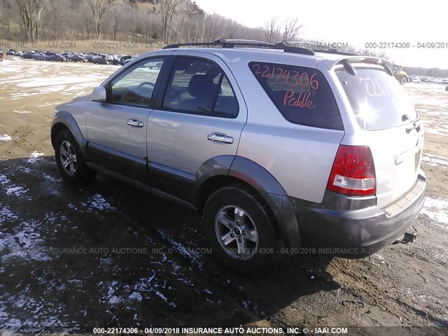 KNDJC733635038530 - 2003 KIA SORENTO EX/LX SILVER photo 3