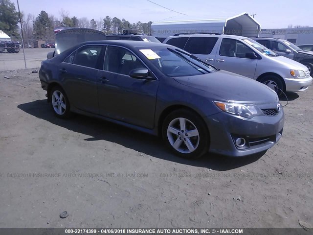 4T1BF1FK3DU290766 - 2013 TOYOTA CAMRY L/SE/LE/XLE 灰色 照片 1