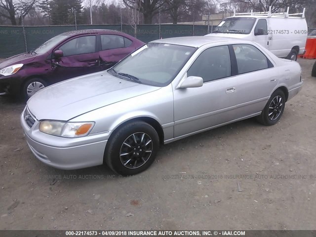 4T1BG22K01U821524 - 2001 TOYOTA CAMRY CE/LE/XLE 银色 照片 2
