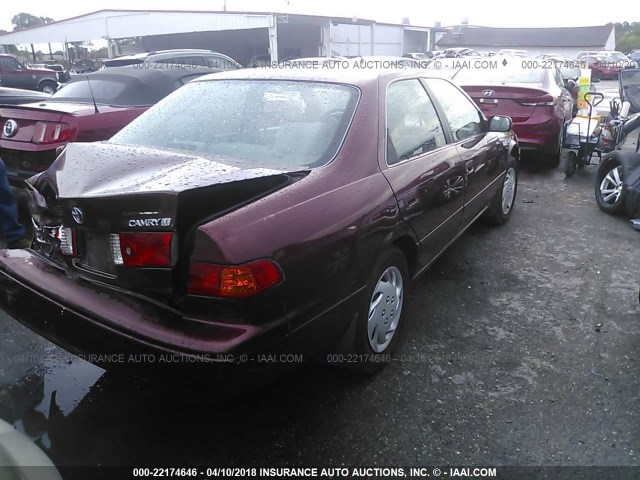 4T1BG22K2YU633758 - 2000 TOYOTA CAMRY CE/LE/XLE RED photo 4