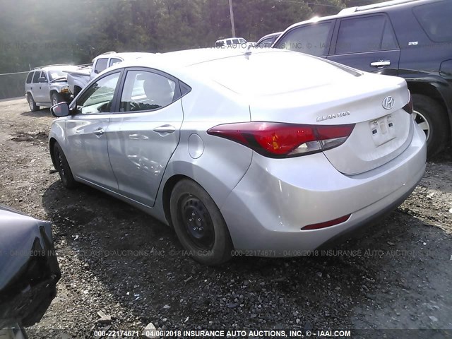 5NPDH4AE5GH663864 - 2016 HYUNDAI ELANTRA SE/SPORT/LIMITED SILVER photo 3