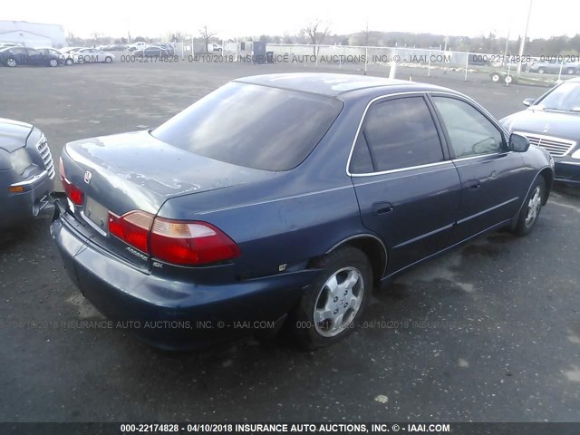 1HGCG6677XA092441 - 1999 HONDA ACCORD EX BLUE photo 4