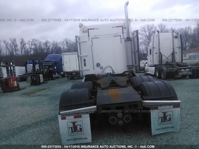 1FUJA6CK97LZ18574 - 2007 FREIGHTLINER CONVENTIONAL COLUMBIA WHITE photo 8