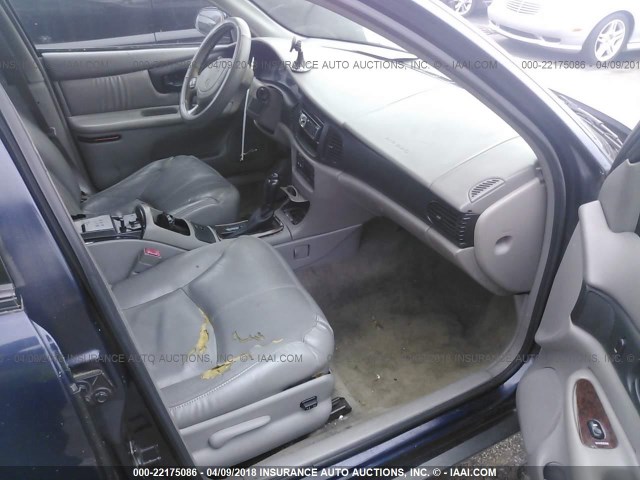 2G4WF551121268081 - 2002 BUICK REGAL GS Dark Blue photo 5