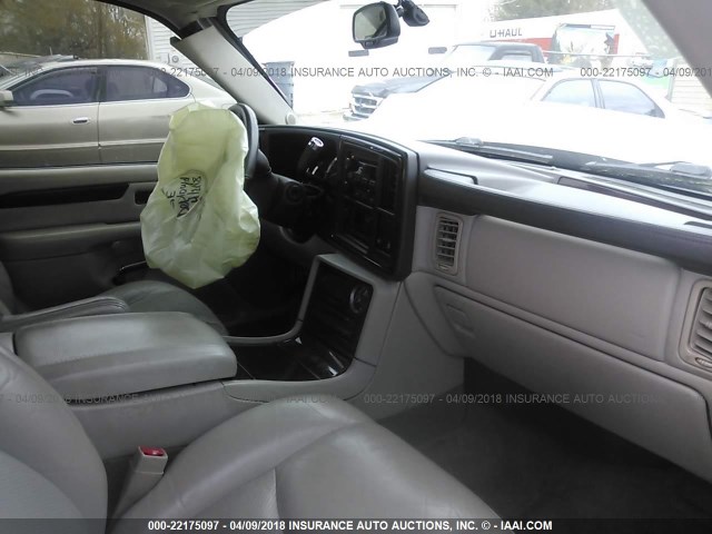 1GYEC63N66R101615 - 2006 CADILLAC ESCALADE LUXURY رمادي صورة 5