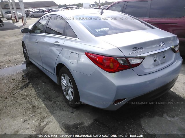 5NPEB4AC6EH930916 - 2014 HYUNDAI SONATA GLS BLUE photo 3