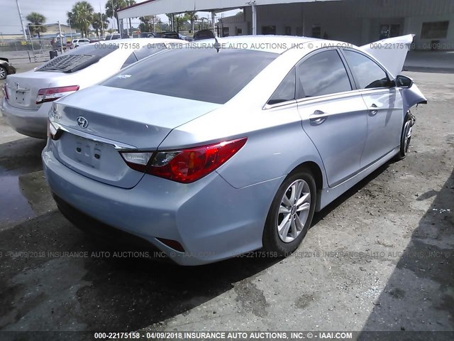 5NPEB4AC6EH930916 - 2014 HYUNDAI SONATA GLS BLUE photo 4